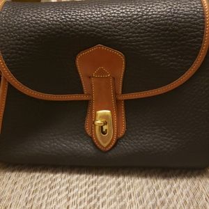 Dooney & Bourke Bag